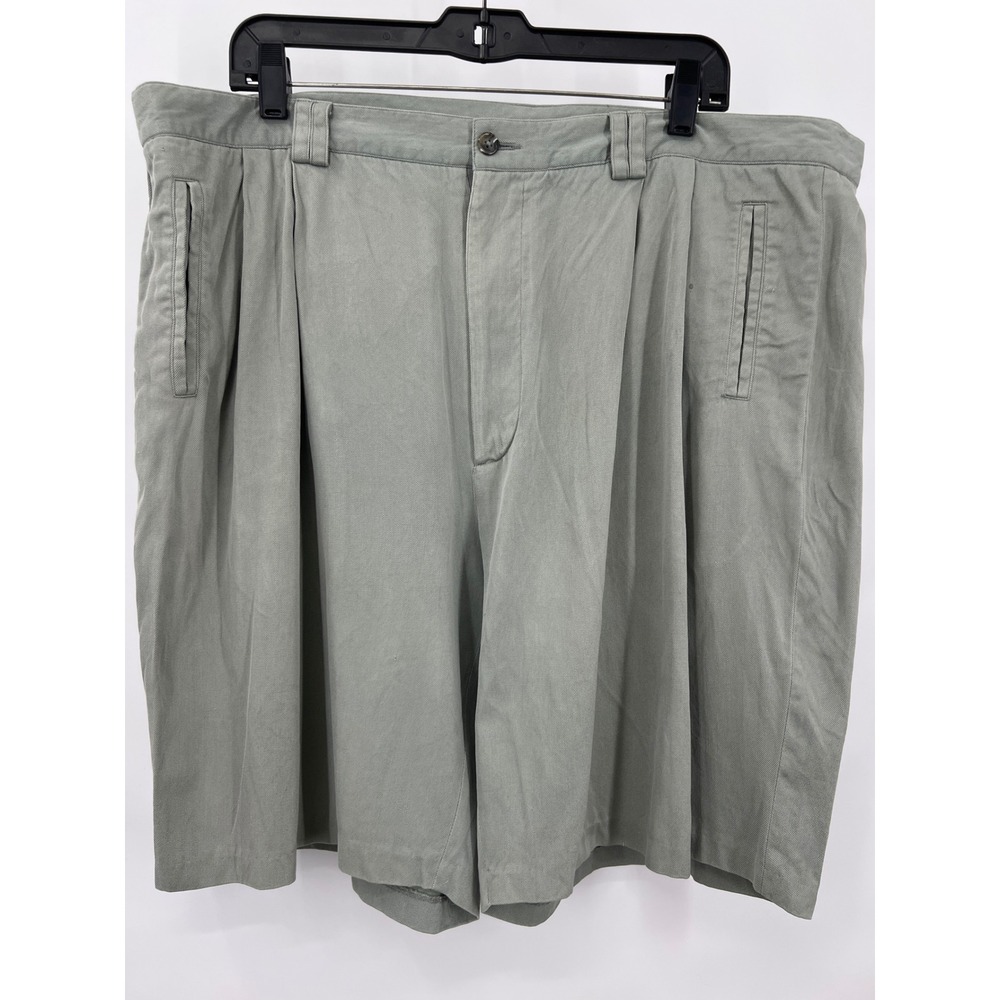 Izod Men's Silk Cotton Blend Size 42 Shorts Pleated Golf Soft Seafoam Green